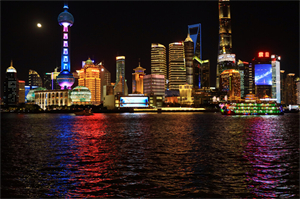 Participate in a fitness challenge in Shanghai